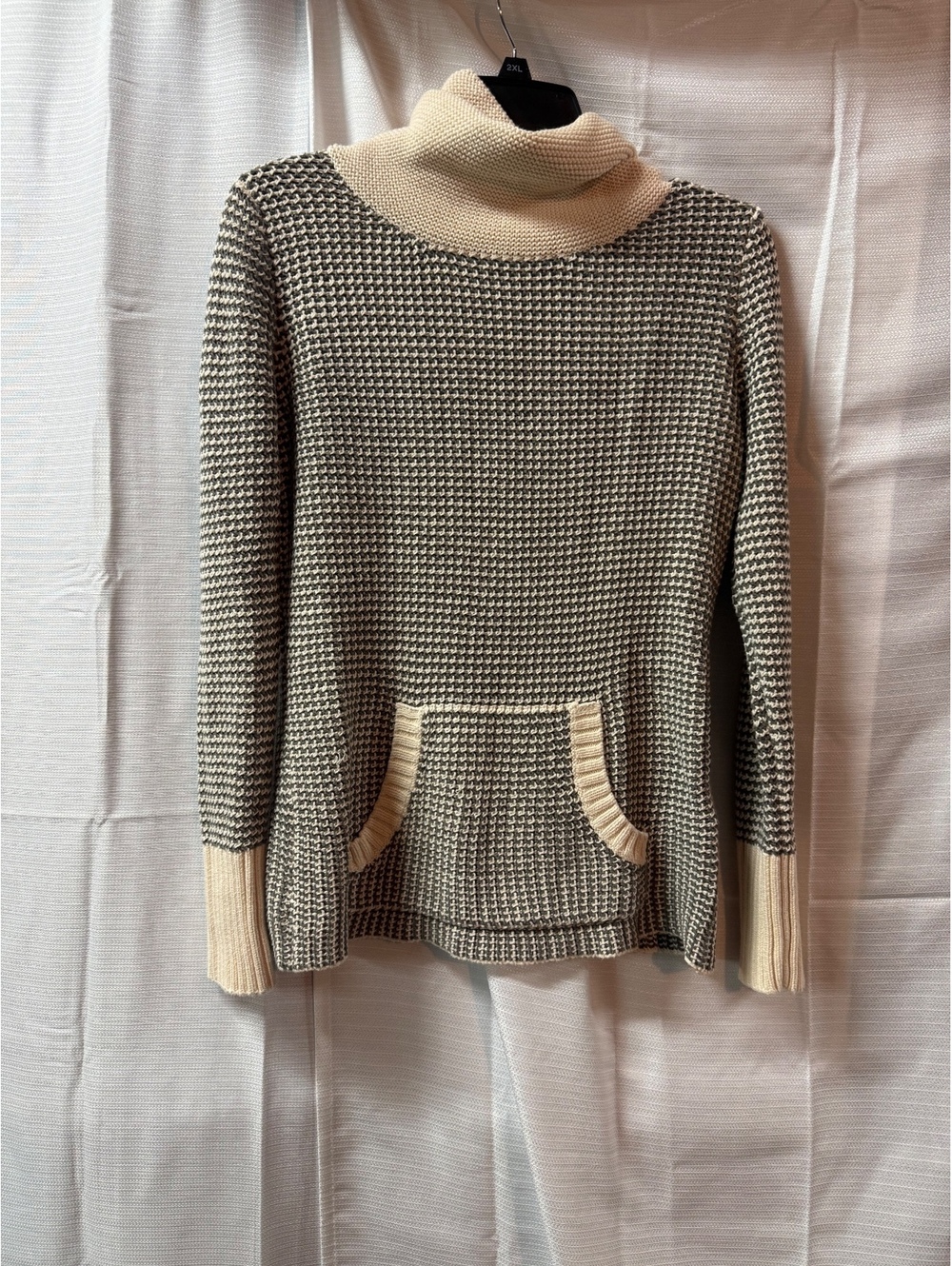 Old Navy Women's Gray and Cream Cotton Knit Pullover Sweater with Cowl Neck